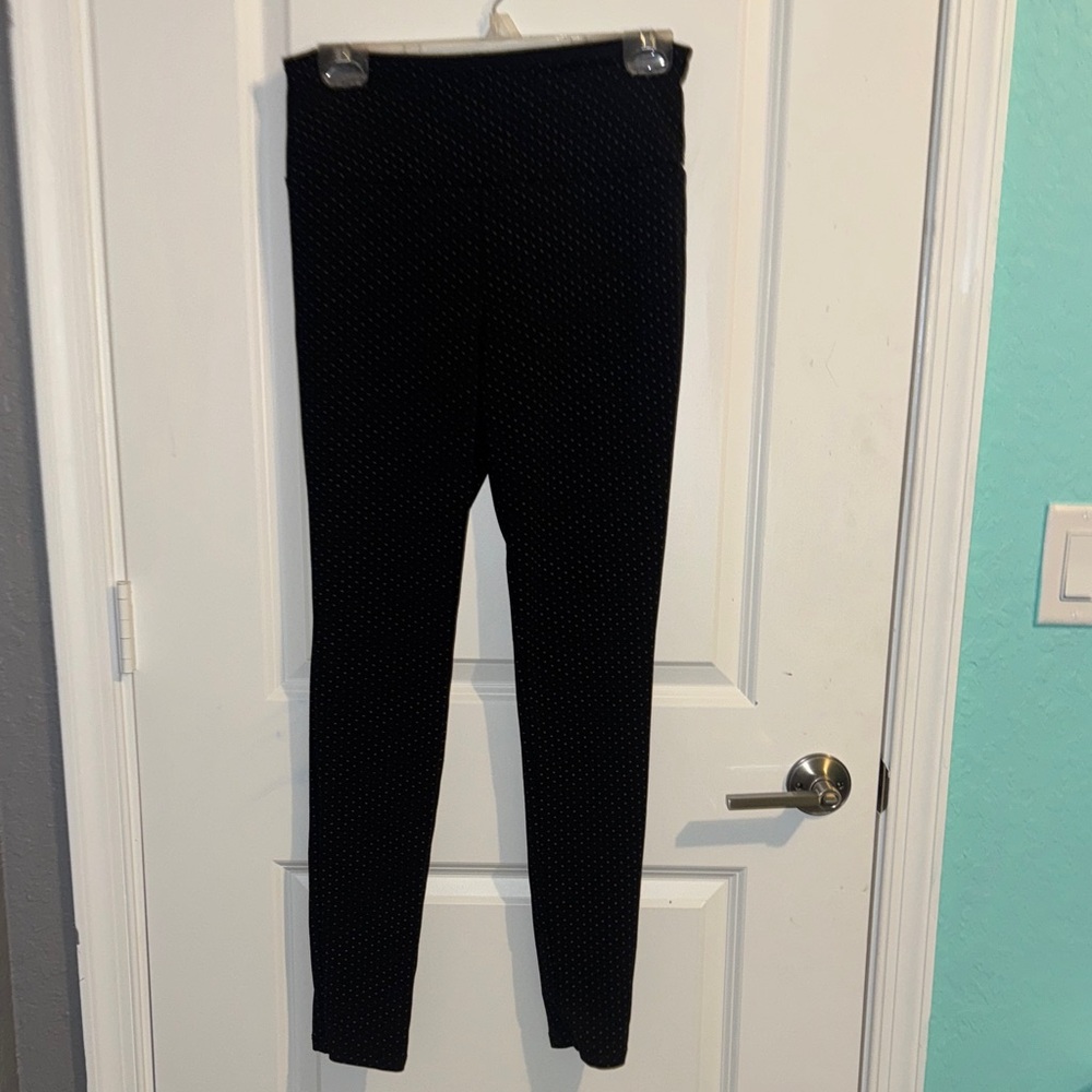 Liz Claiborne Black Patterned Leggings